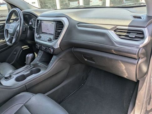 Used 2019 GMC Acadia SLT w/ LPO, Floor Liner Package AWD/4WD image 28