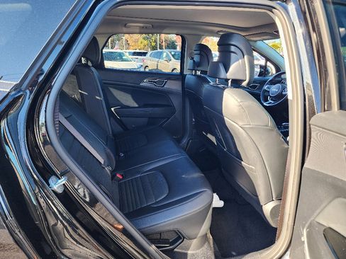 Used 2023 Kia Sportage SX Prestige image 31