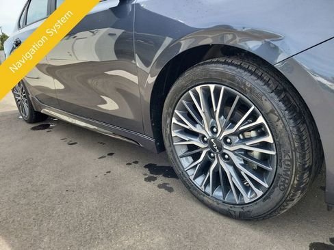 Certified 2023 Kia Forte GT-Line w/ GT-Line Premium Package FWD image 8