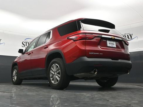 Used 2023 Chevrolet Traverse LT w/ LPO, Floor Liner Package AWD/4WD image 33