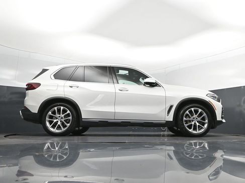 Certified 2023 BMW X5 sDrive40i w/ Climate Comfort Package RWD image 43
