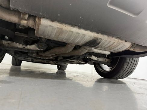 Used 2018 Bentley Bentayga Black Edition image 53