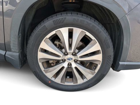 Used 2020 Subaru Ascent Touring w/ Popular Package #2A AWD/4WD image 4