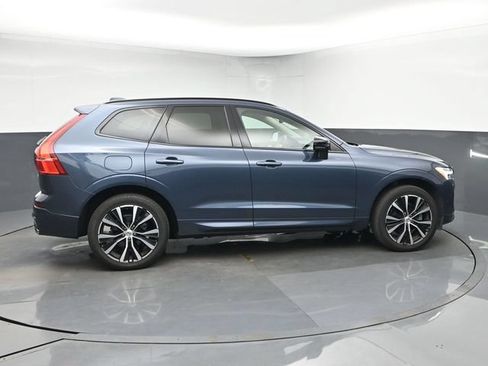 Used 2024 Volvo XC60 B5 Plus w/ Protection Package Premier AWD/4WD image 9