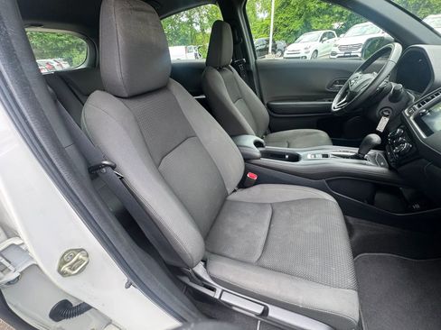 Used 2019 Honda HR-V Sport image 24