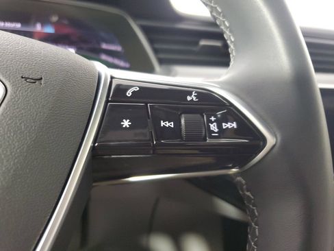 Used 2024 Audi Q8 e-tron Prestige w/ Prestige Package AWD/4WD image 25