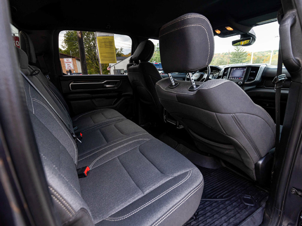 Used 2019 RAM 1500 Big Horn AWD/4WD image 29