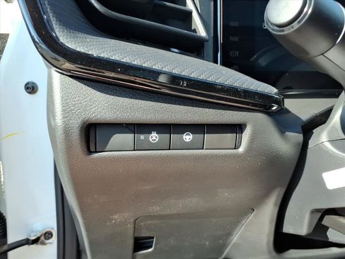 New 2026 Nissan Kicks SR w/ SR Premium Package image 18