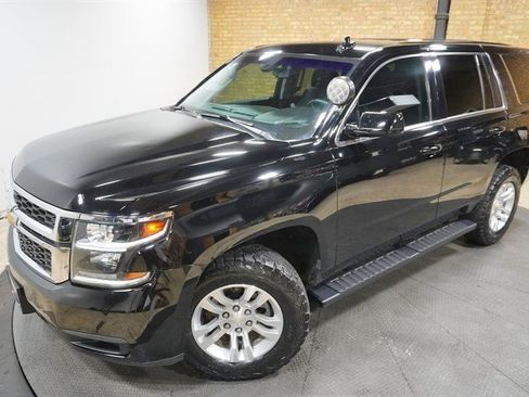 Used 2019 Chevrolet Tahoe 4WD image 2