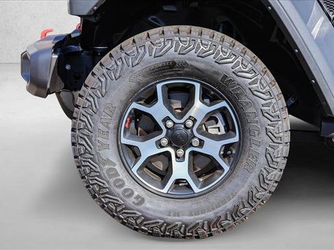 Used 2021 Jeep Wrangler Unlimited Rubicon w/ Cold Weather Group image 9