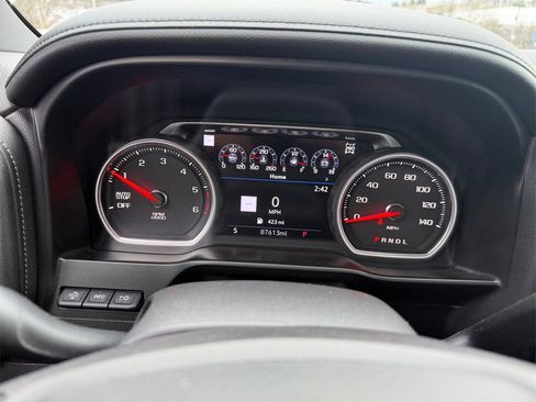 Used 2020 Chevrolet Silverado 1500 High Country w/ Technology Package image 16