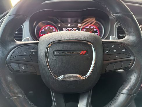 Used 2019 Dodge Charger GT RWD image 7