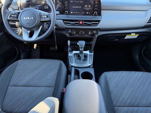 New 2026 Kia Seltos LX image 10