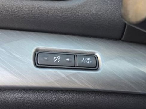 Used 2017 Nissan Maxima 3.5 S FWD image 25