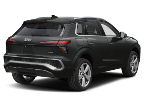 New 2026 Audi Q3 quattro 2.0T AWD/4WD image 2