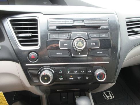 Used 2013 Honda Civic LX image 28