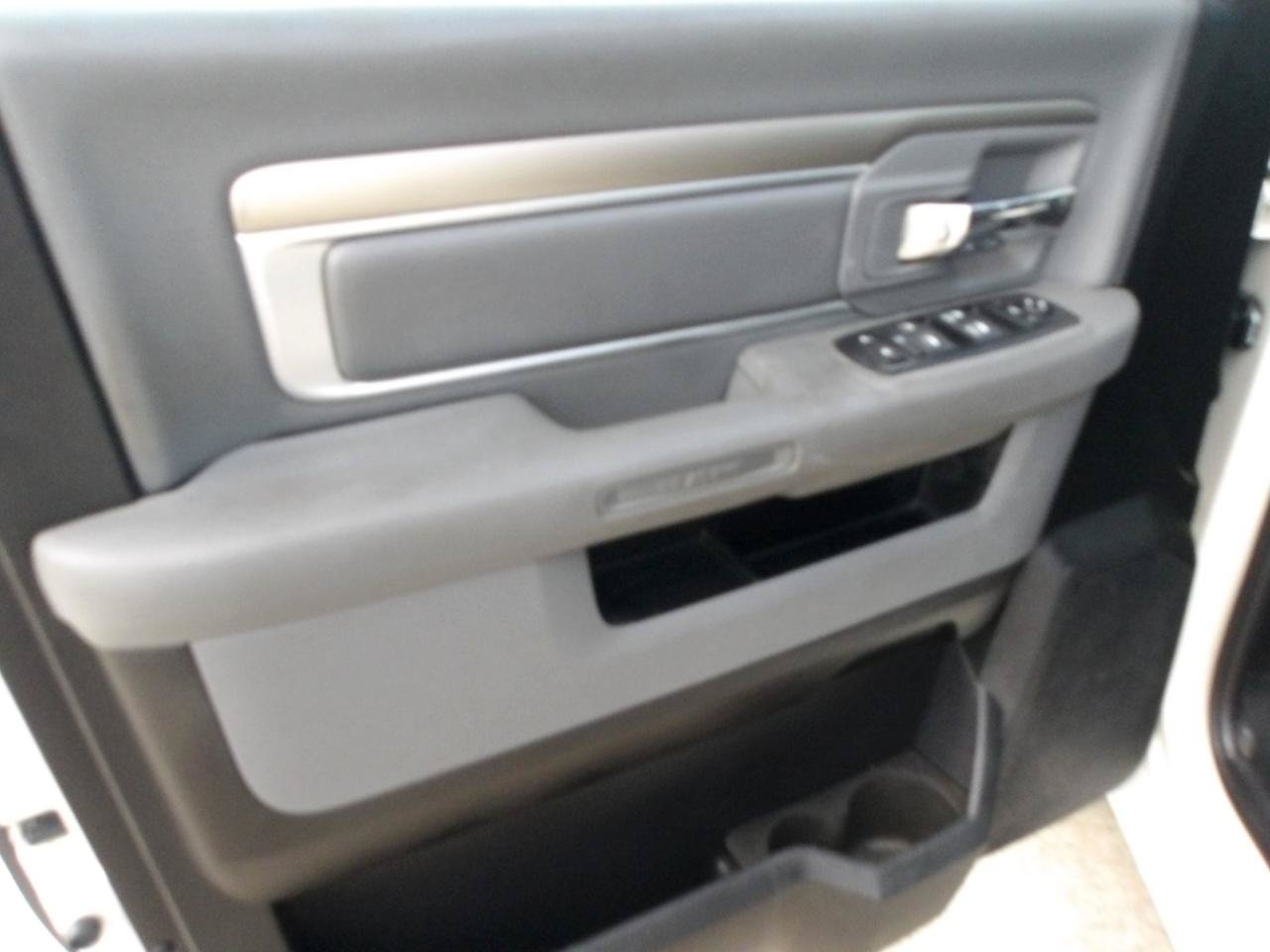 Used 2016 RAM 1500 Lone Star RWD image 18