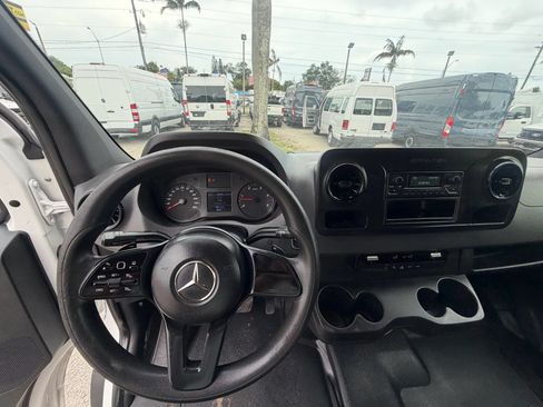 Used 2019 Mercedes-Benz Sprinter 170 w/ Driver Convenience Package image 13