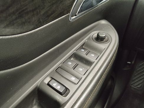 Used 2016 Buick Encore FWD image 27