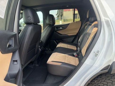 New 2026 Chevrolet Equinox ACTIV FWD image 12