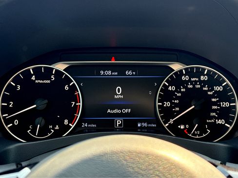 New 2026 Nissan Altima 2.5 SR w/ SR Midnight Edition Package FWD image 5