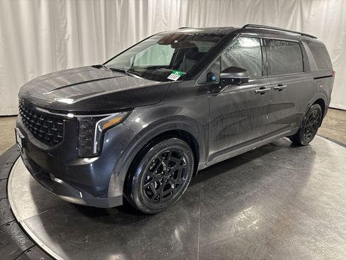 New 2026 Kia Carnival SX Prestige image 1