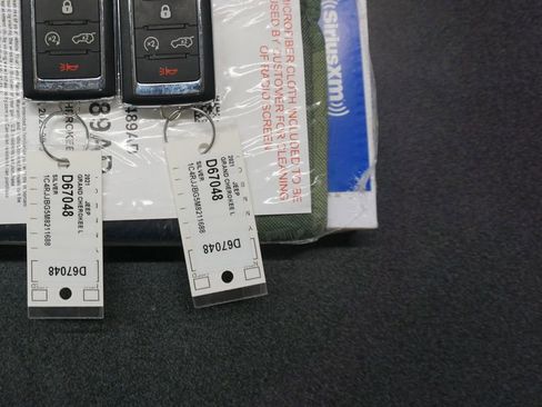 Used 2021 Jeep Grand Cherokee L Limited image 21