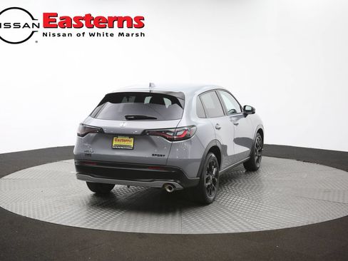 Used 2025 Honda HR-V Sport image 37