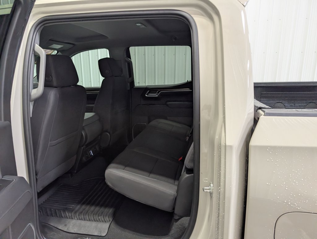 Used 2026 Chevrolet Silverado 1500 RST AWD/4WD image 10
