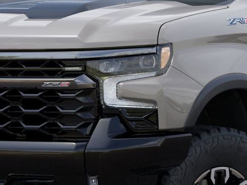 New 2026 Chevrolet Silverado 1500 ZR2 image 10