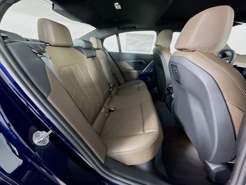 New 2026 BMW 540i xDrive w/ M Sport Package image 29