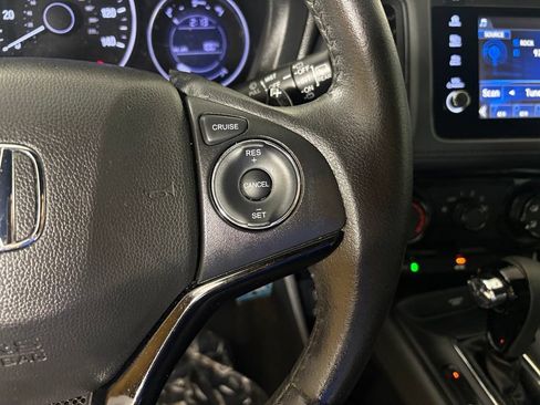 Used 2020 Honda HR-V Sport image 23