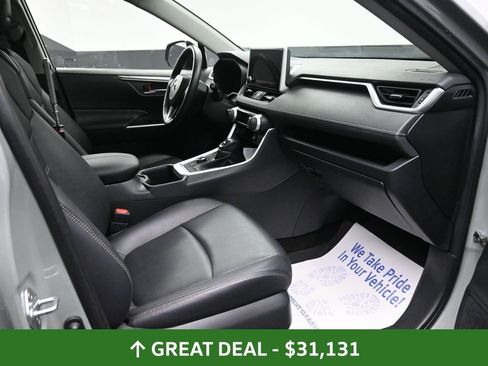 Used 2023 Toyota RAV4 XLE Premium image 22