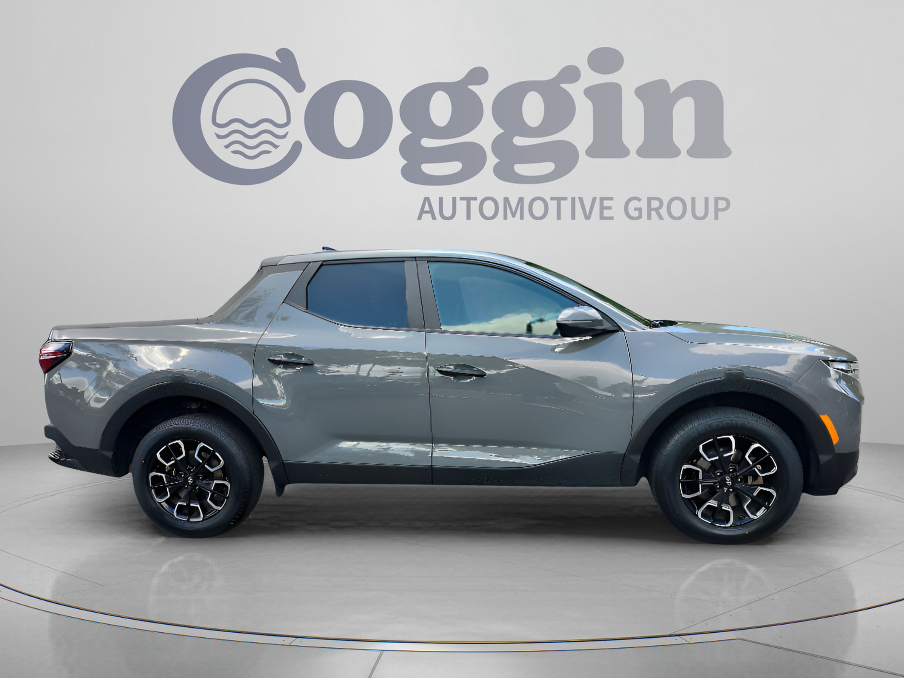 Used 2024 Hyundai Santa Cruz SEL FWD image 6