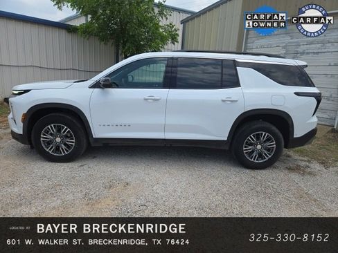 Used 2024 Chevrolet Traverse LT w/ Enhanced Driving Package image 4