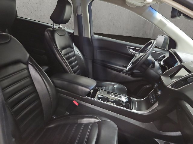Used 2020 Ford Edge SEL w/ Convenience Package AWD/4WD image 19