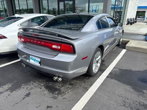 Used 2013 Dodge Charger SXT RWD image 9