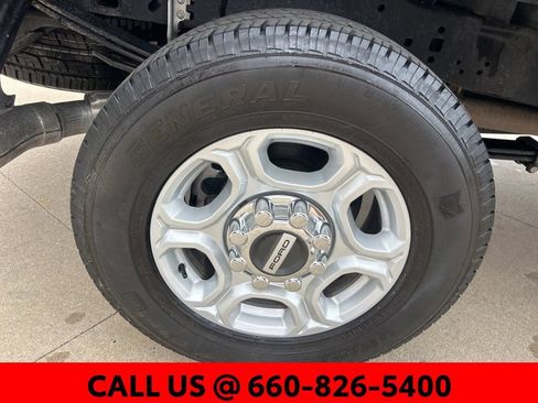 Used 2026 Ford F250 XLT AWD/4WD image 9