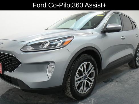 Used 2022 Ford Escape SEL image 3