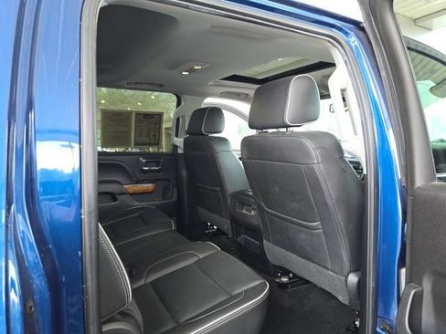 Used 2018 Chevrolet Silverado 2500 High Country AWD/4WD image 41