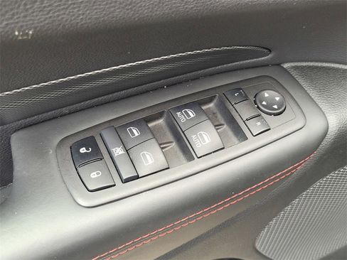 Used 2024 Dodge Durango GT image 21