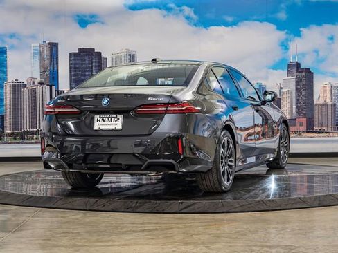 New 2027 BMW 550e xDrive AWD/4WD image 8