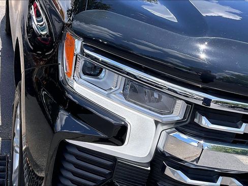 Used 2024 Chevrolet Silverado 1500 LTZ AWD/4WD image 27