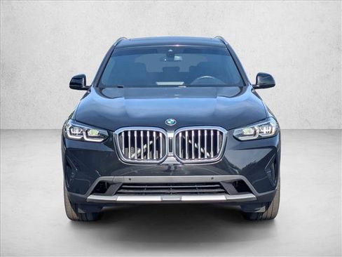 Used 2022 BMW X3 xDrive30i w/ Convenience Package AWD/4WD image 2