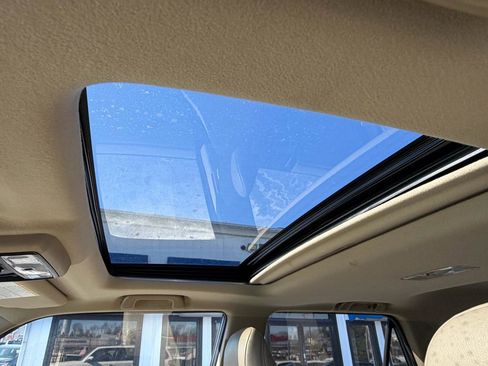 Used 2016 Toyota 4Runner Limited image 19