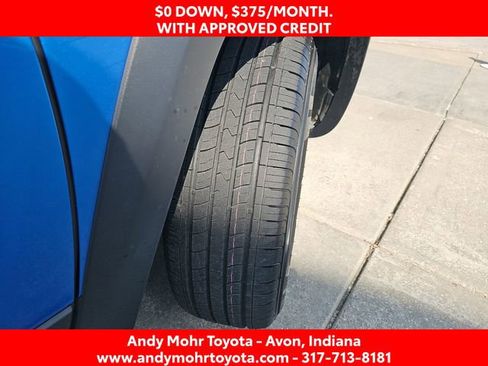 Used 2020 Jeep Cherokee Trailhawk w/ Cold Weather Group AWD/4WD image 35