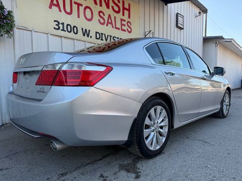 Used 2014 Honda Accord Touring image 4