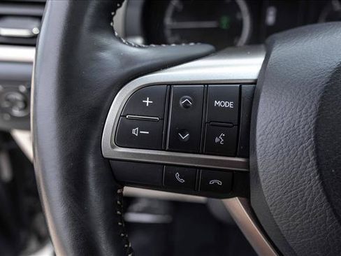 Used 2021 Lexus GX 460 Premium w/ Accessory Package AWD/4WD image 14