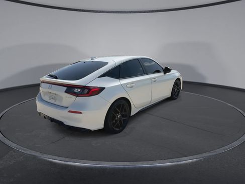 Used 2024 Honda Civic Sport image 8