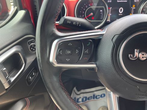 Used 2019 Jeep Wrangler Unlimited Rubicon AWD/4WD image 17